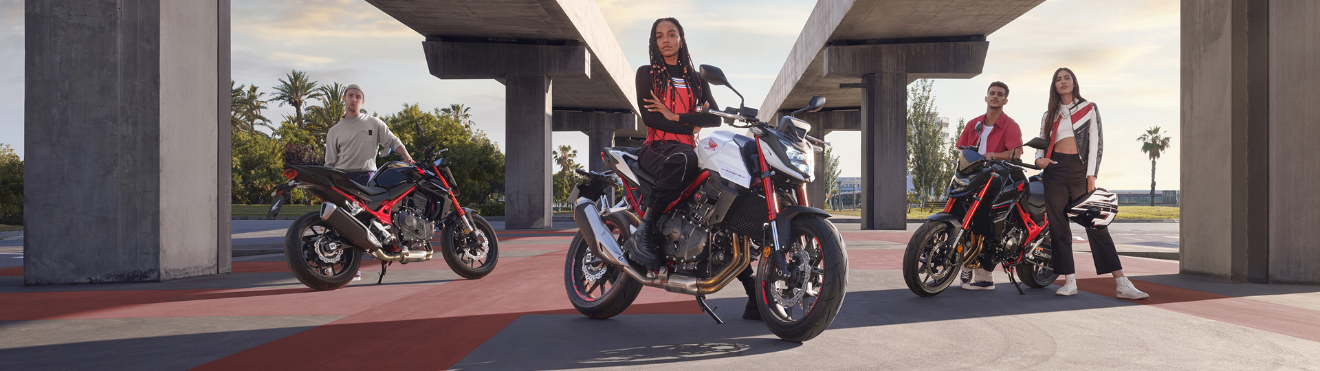 NEW 2023 - HONDA CB 750 HORNET